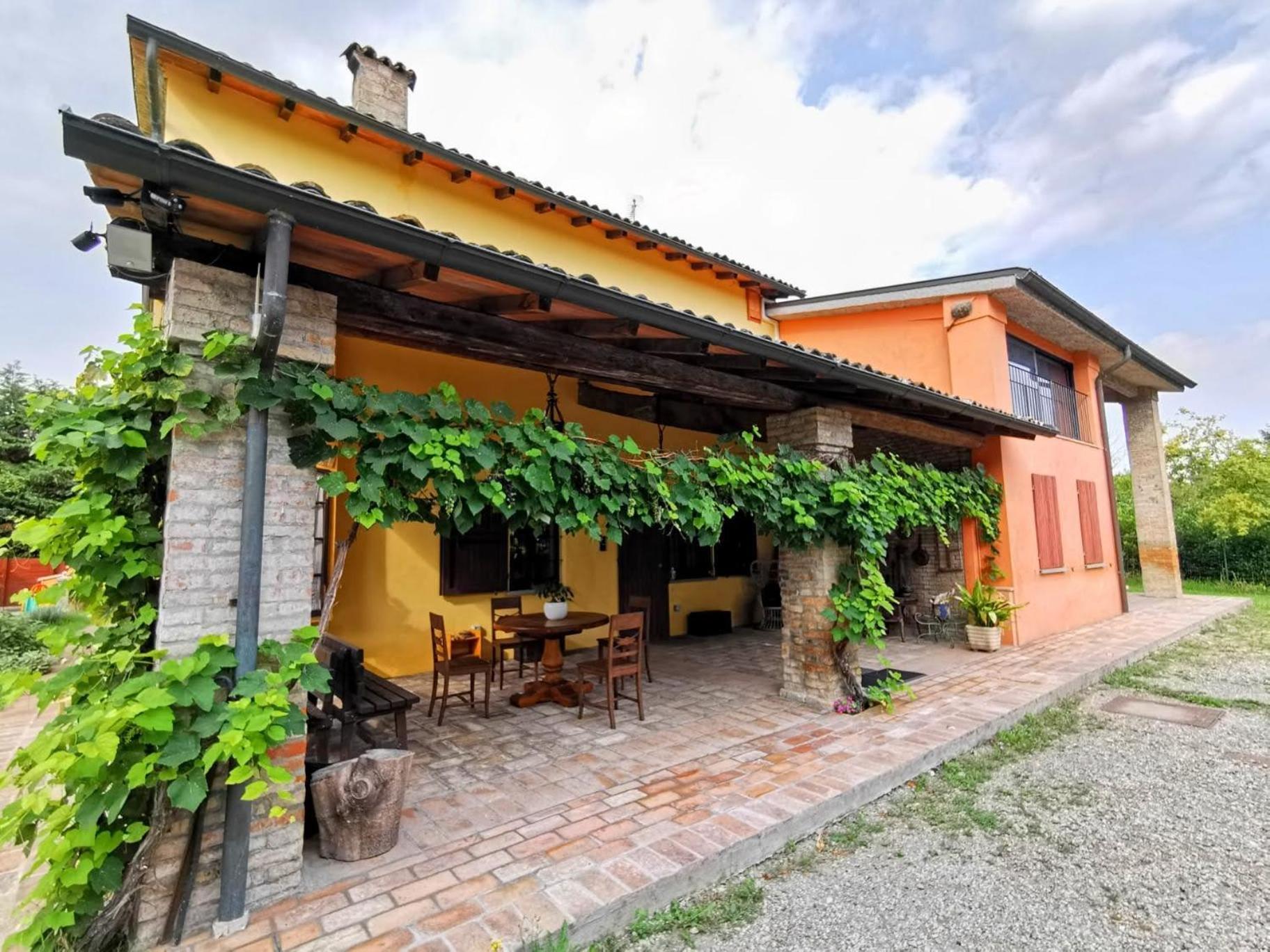R&B Albero Cavo Parma Bed & Breakfast Luaran gambar