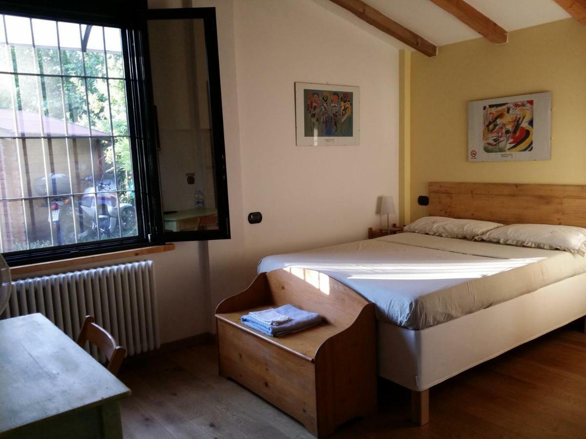 R&B Albero Cavo Parma Bed & Breakfast Luaran gambar